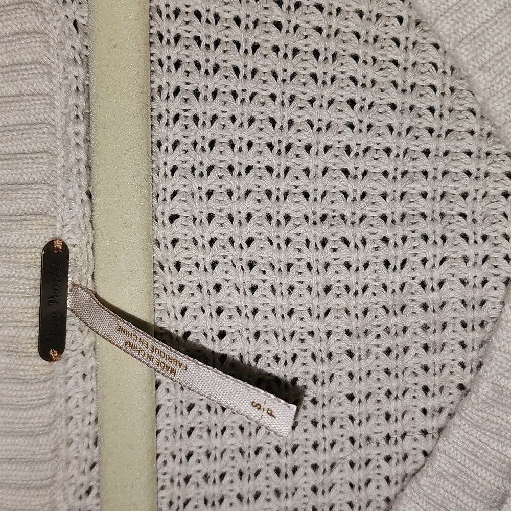 EUC Small Free People | Oversized Knit Sweater - Picture 4 of 7